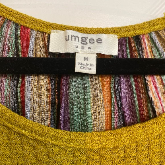 NWOT Boutique mustard long sleeved shirt with multicolored bottom trim. Sz M. - Picture 3 of 3